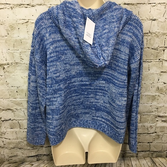 NWT Kensie Blue Metallic Hooded Sweater - Picture 3 of 5